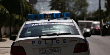 Βόλος:-28χρονος-προφασιζόμενος-τον-λογιστή-εξαπάτησε-ηλικιωμένη-–-Της-πήρε-πάνω-από-20-χρυσές-λίρες