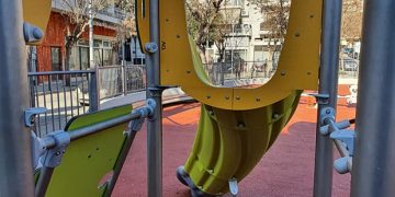 Θεσσαλονίκη:-Συλλήψεις-δύο-γυναικών-για-έκθεση-των-3χρονων-παιδιών-τους-σε-κίνδυνο