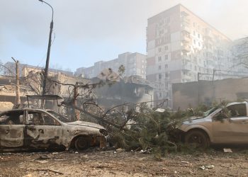 Η-Ρωσία-συνεχίζει-το-σφυροκόπημα-της-Ουκρανίας-–-Νέα-επίθεση-στα-βόρεια