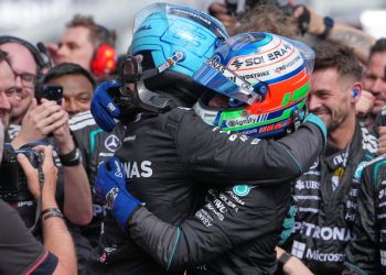 formula-1:-Θρίαμβος-του-Τζορτζ-Ράσελ-στη-Μελβούρνη-–-Κυριαρχικό-1-2-της-mercedes-στην-πρεμιέρα-του-πρωταθλήματος