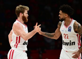 Ολυμπιακός-–-Άρης-92-81: Παραμένουν-αήττητοι-οι-Πειραιώτες-με-νέα-άνετη-νίκη-στο-ΣΕΦ-για-την-gbl