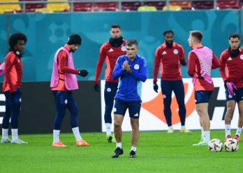 Η-απάντηση-Ολυμπιακού-για-Τεττέη-–-Αγοράζει-από-Ελλάδα-παίκτη-με-1-εκατ.!