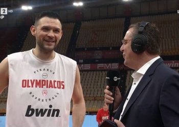 Παπανικολάου-στην-ΕΡΤ:-«Δεν-μπορώ-εγώ-να-μετρήσω-την-προσφορά-μου-σε-έναν-σύλλογο-που-μου-έχει-δώσει-τα-πάντα-από-μικρό-παιδί»-(video)