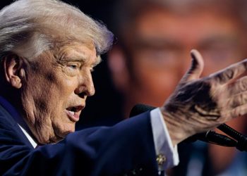 Ο-Τραμπ-απειλεί-με-νέες-επιθέσεις-στο-Ιράν-αν-δεν-επιτευχθεί-συμφωνία