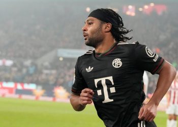 Πρόβλημα-στη-Μπάγερν-Μονάχου:-Τέλος-η-σεζόν-για-τον-Γκνάμπρι,-χάνει-και-το-Μουντιάλ