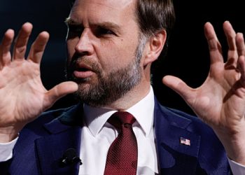 Διαπραγματεύσεις-με-το-Ιράν-με-ή-χωρίς-τον-Βανς;-–-Σύγχυση,-καθώς-ο-Λευκός-Οίκος-διαψεύδει-τον…-Τραμπ