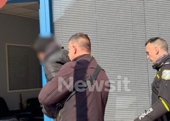 Λιοσίων:-Ο-ανήλικος-οδηγός-που-παρέσυρε-και-εγκατέλειψε-την-16χρονη,-είχε-ξανά-συλληφθεί-για-διακίνηση-ναρκωτικών-σε-σχολεία