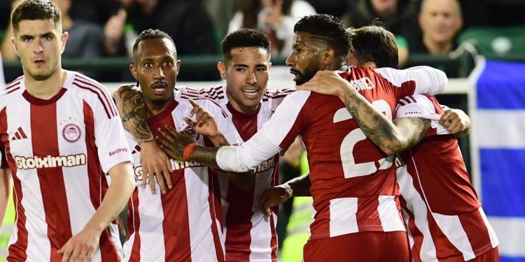 Παναθηναϊκός-–-Ολυμπιακός:-Το-τραγικό-λάθος-του-Γεντβάι-και-τα-γκολ-των-Ζέλσον-Μαρτίνς-και-Ροντινέι-για-το-0-2-στη-Λεωφόρο