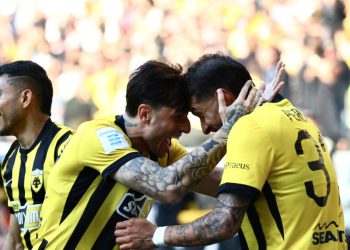 ΑΕΚ-–-ΠΑΟΚ:-Το-αυτογκόλ-του-Κεντζιόρα-για-το-1-0-της-Ένωσης