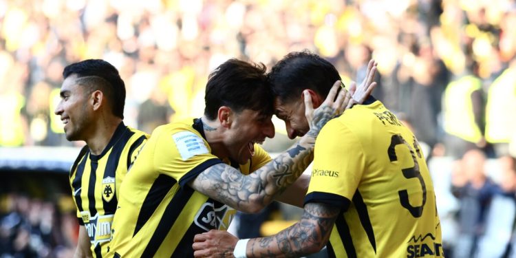 ΑΕΚ-–-ΠΑΟΚ:-Το-αυτογκόλ-του-Κεντζιόρα-για-το-1-0-της-Ένωσης