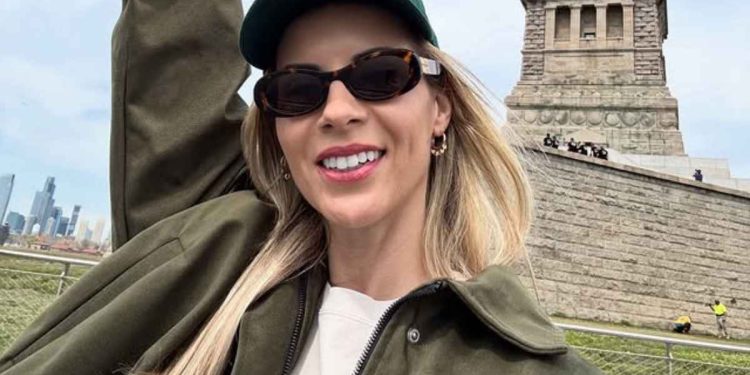 Μαρία-Λουίζα-Βούρου:-Πραγματοποίησε-το-μεγάλο-της-όνειρο-στην-Αμερική