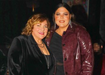 Βίκυ-Σταυροπούλου:-Πώς-αντέδρασε-όταν-τη-ρώτησαν-για-τον-γάμο-της-Δανάης-Μπάρκα