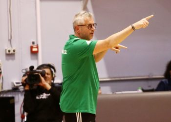 Κιαπίνι-στην-ΕΡΤ:-«Είμαι-πολύ-χαρούμενος-από-τις-παίκτριες-μου,-εστιάζουμε-στον-αγώνα-της-Πέμπτης»-(video)