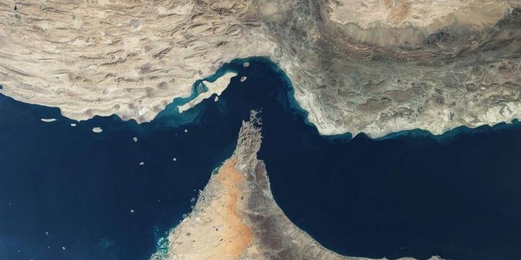 Ιράν:-Απέτρεψαν-απόπειρα-των-ΗΠΑ-να-καταλάβουν-ιρανικό-εμπορικό-πλοίο-με-ρεσάλτο