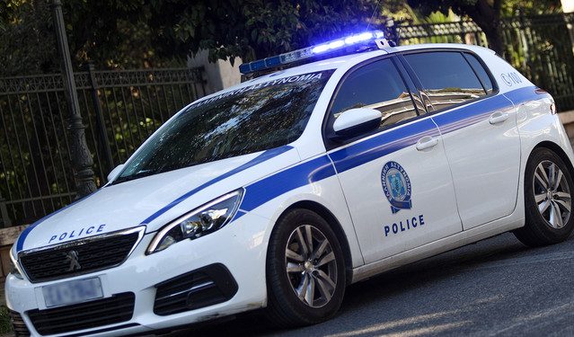 Βόλος:-Συνελήφθη-28χρονος-που-έκλεψε-από-ηλικιωμένη-21-χρυσές-λίρες-–-Παρίστανε-τον-λογιστή