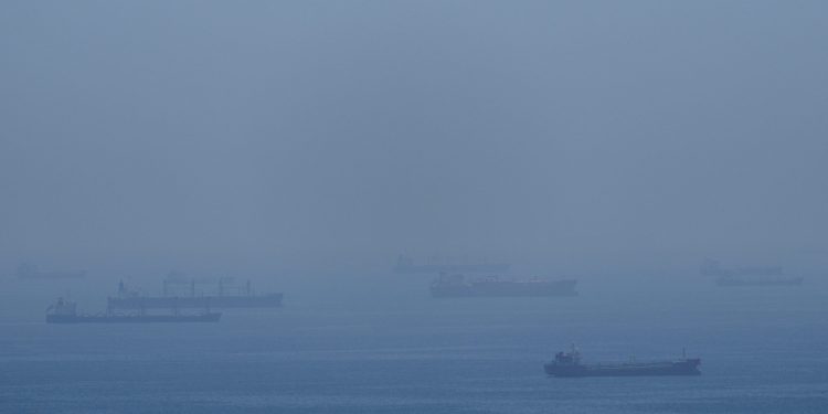 Κρατικά-μέσα-ενημέρωσης-του-Ιράν-ισχυρίζονται-ότι-δεξαμενόπλοιο-πέρασε-τον-αμερικανικό-αποκλεισμό