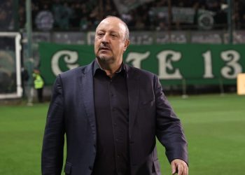 Μπενίτεθ:-«Γνωρίζουμε-τι-σημαίνει-ένα-ντέρμπι-για-τους-φιλάθλους-μας,-έχουμε-προσπαθήσει-να-βελτιώσουμε-την-ομάδα»