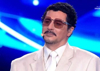 your-face-sounds-familiar:-Ο-Αλέξανδρος-Μπουρδούμης-«τρέλανε»-την-επιτροπή-ως-bad-bunny:-«Αφορμή-να-συνδεθώ-με-τις-ρίζες-μου»