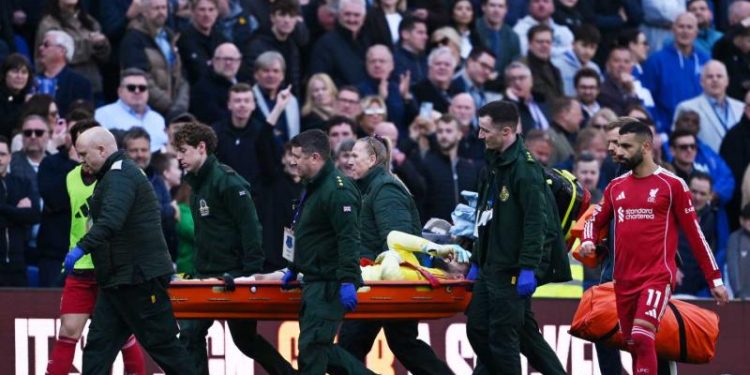 Συναγερμός-στη-Λίβερπουλ:-Στο-νοσοκομείο-ο-Μαμαρντασβίλι