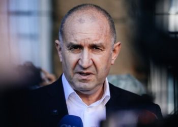 Νίκη-του-Ράντεφ-στη-Βουλγαρία,-πρώτη-φορά-αυτοδύναμη-κυβέρνηση-έπειτα-από-οκτώ-αναμετρήσεις