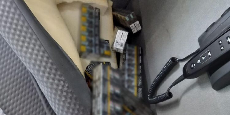 Ηγουμενίτσα:-Σύλληψη-32χρονου-Τούρκου-για-λαθραία-τσιγάρα-–-Εντοπίστηκαν-540-πακέτα